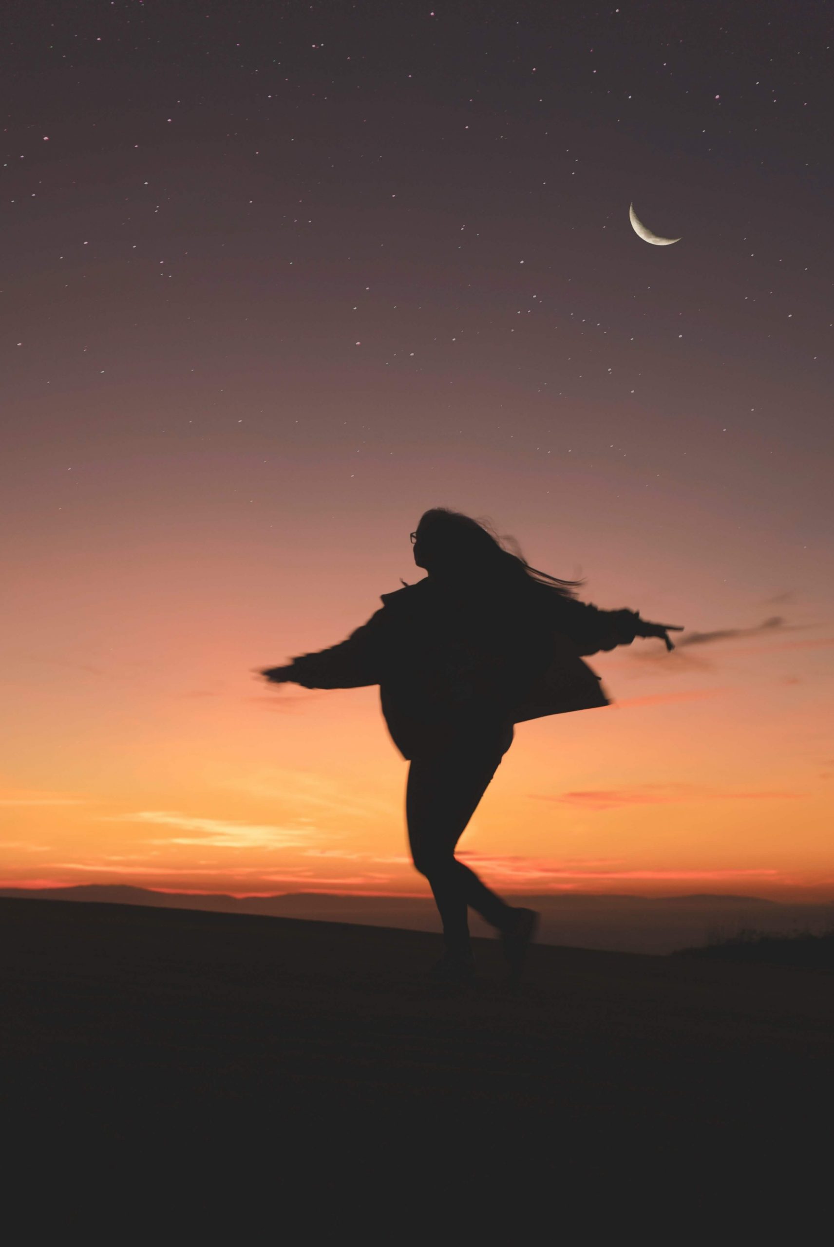 sunset | anxiety therapy in englewood, co | anxiety therapist in englewood, co | social anxiety treatment | ocd therapy | panic attack treatment | 80127 | 80128 | 80124 An image of a woman twirling during the sunset with the moon in the sky representing the freedom of being stress-free. Work with an anxiety therapist to manage and cope with your symptoms. Break free from the stress with anxiety therapy in Englewood, CO.
